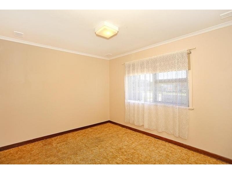 5 Baroy Street, Falcon WA 6210