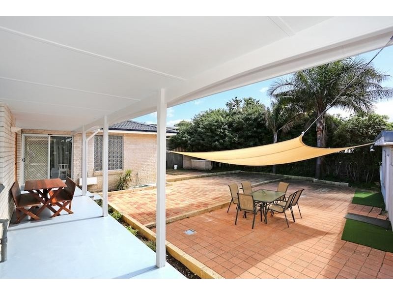 113 Mclarty Road, Halls Head WA 6210