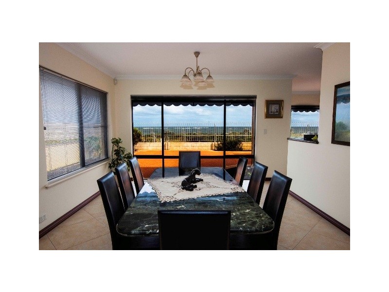 38 Ronsard Drive, Mandurah WA 6210