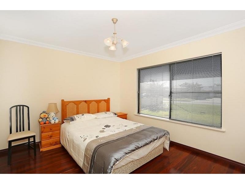 38 Ronsard Drive, Mandurah WA 6210