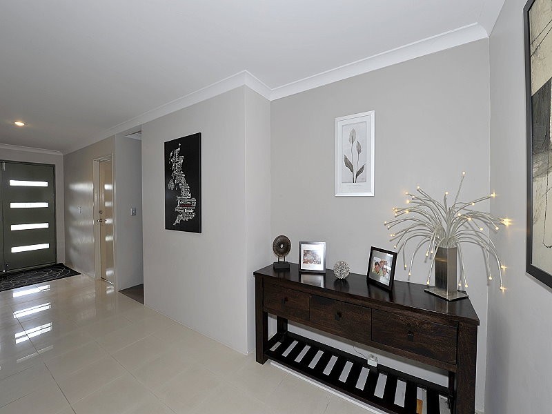 3 Scarab Court, Halls Head WA 6210