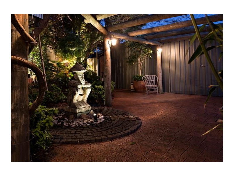 5 Tarata Close, Halls Head WA 6210