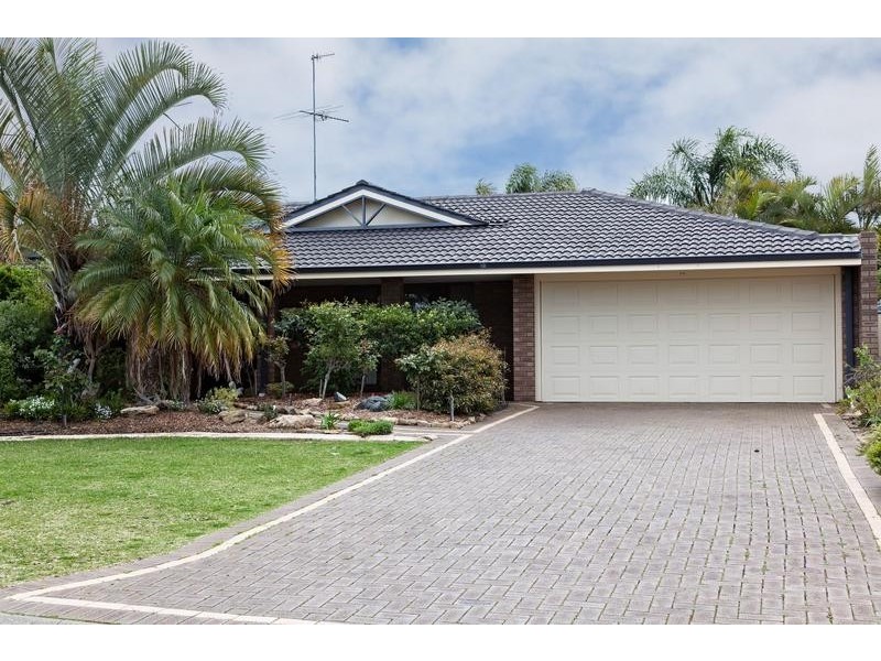 38 Arundel Drive, Halls Head WA 6210