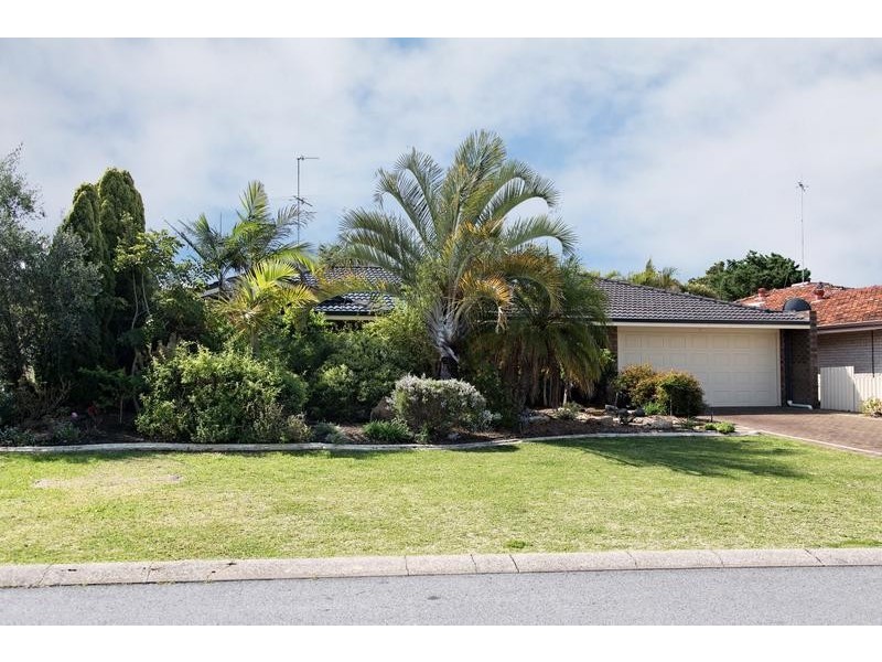 38 Arundel Drive, Halls Head WA 6210