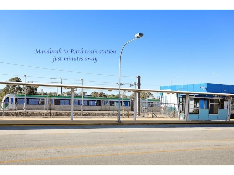 73 Leisure Way, Halls Head WA 6210