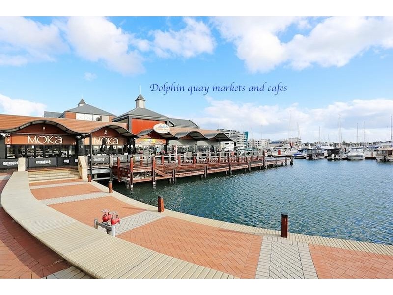 73 Leisure Way, Halls Head WA 6210