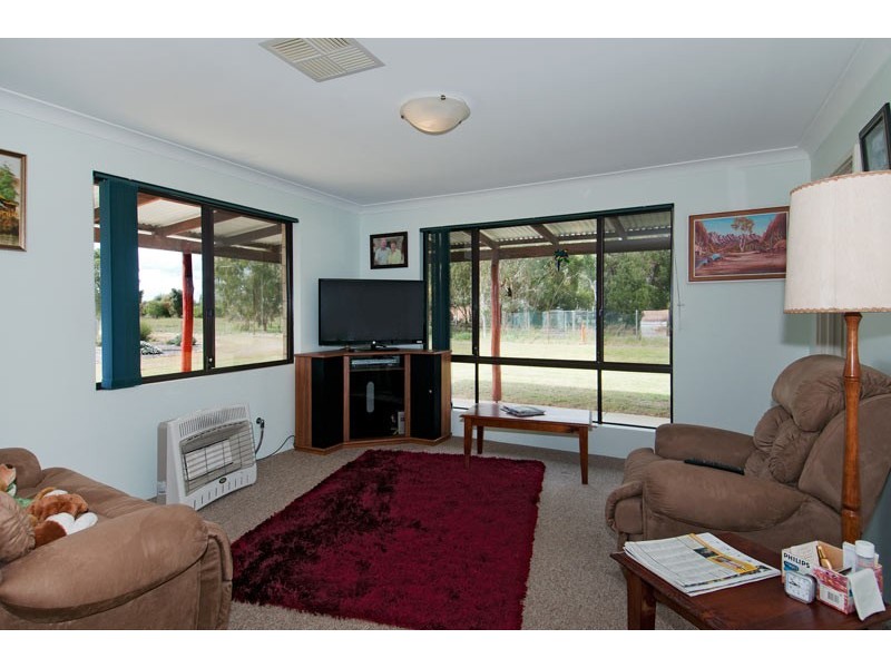80 Tranquil Retreat, Barragup WA 6209
