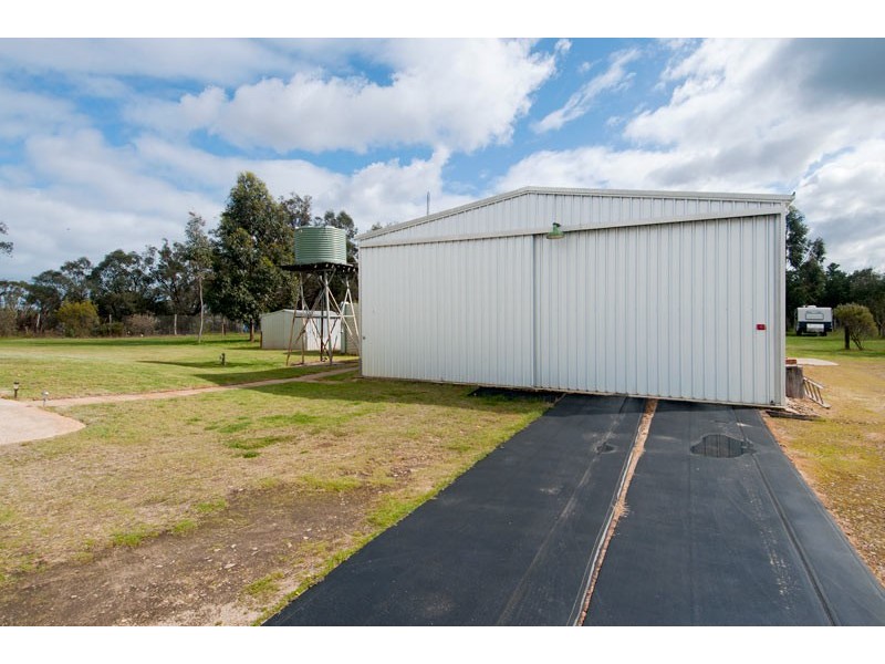 80 Tranquil Retreat, Barragup WA 6209