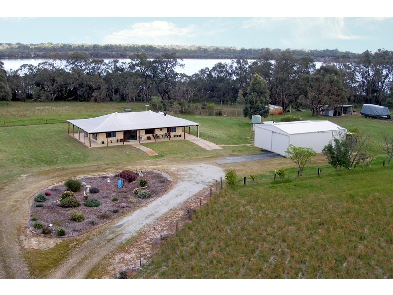 80 Tranquil Retreat, Barragup WA 6209