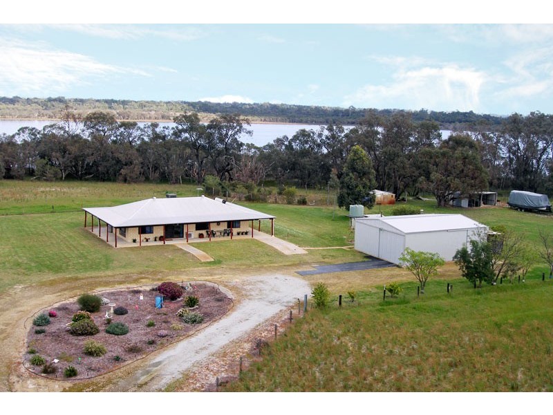 80 Tranquil Retreat, Barragup WA 6209
