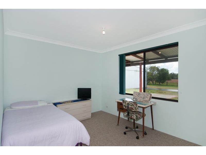 80 Tranquil Retreat, Barragup WA 6209