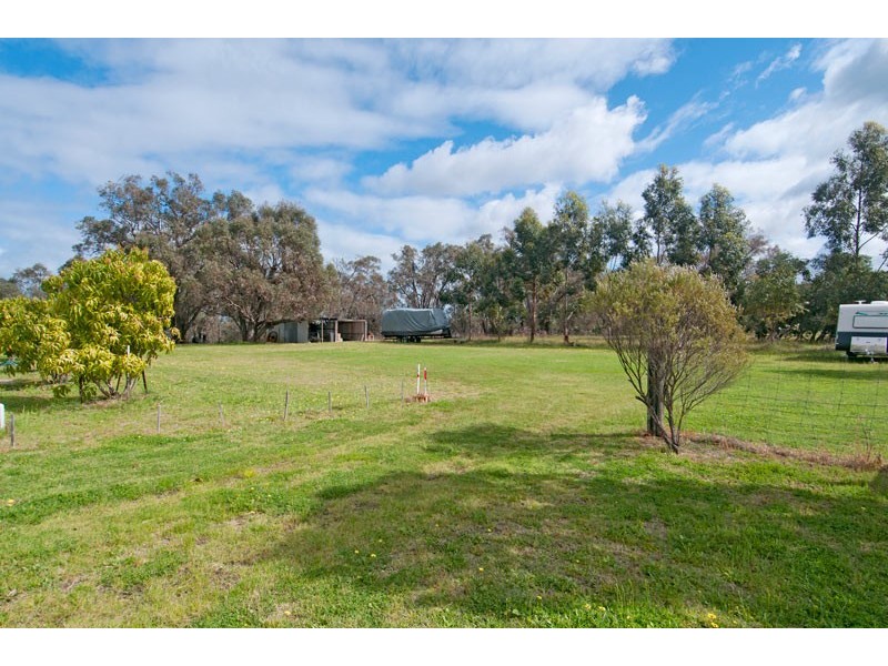80 Tranquil Retreat, Barragup WA 6209