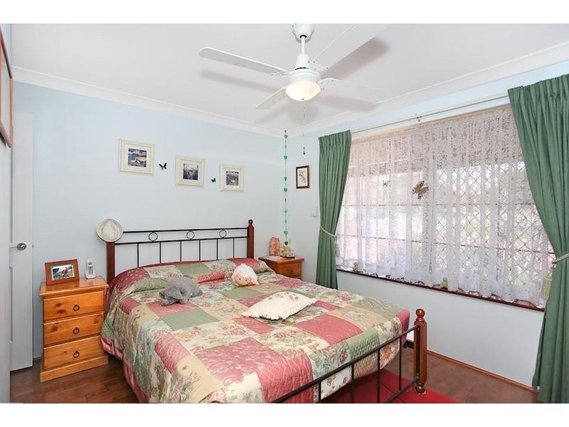 2/4 Tern Court, Halls Head WA 6210