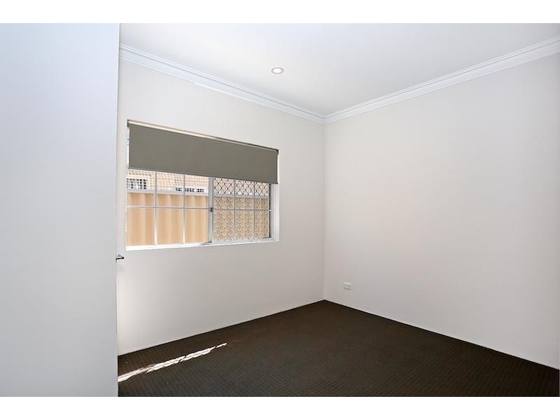 20 Donnelly Gardens, Dudley Park WA 6210