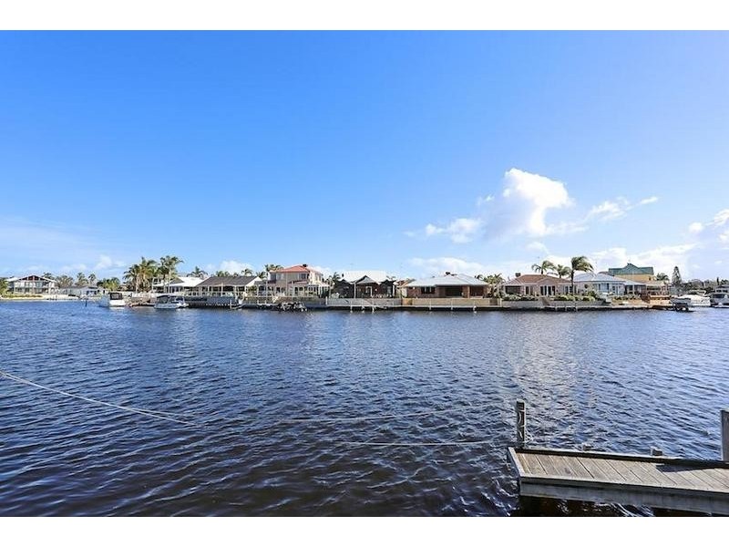 20 Donnelly Gardens, Dudley Park WA 6210