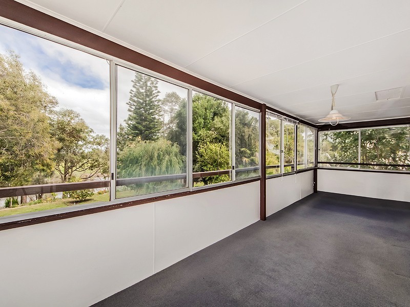 1 Rodoreda Crescent, Ravenswood WA 6208