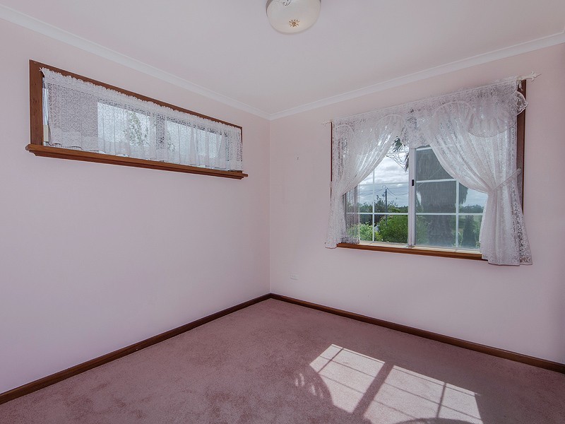 1 Rodoreda Crescent, Ravenswood WA 6208