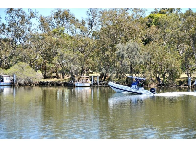 1 Rodoreda Crescent, Ravenswood WA 6208