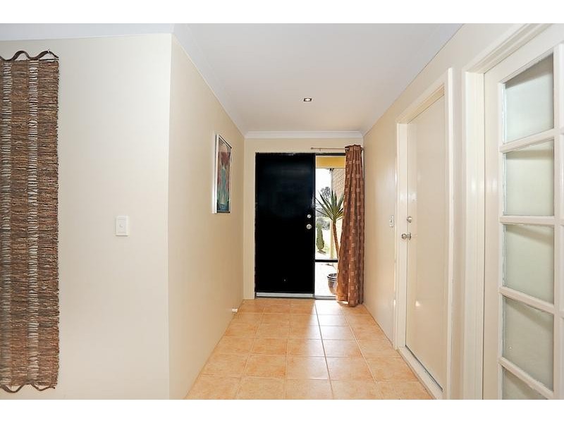 1 Capilano Court, Meadow Springs WA 6210