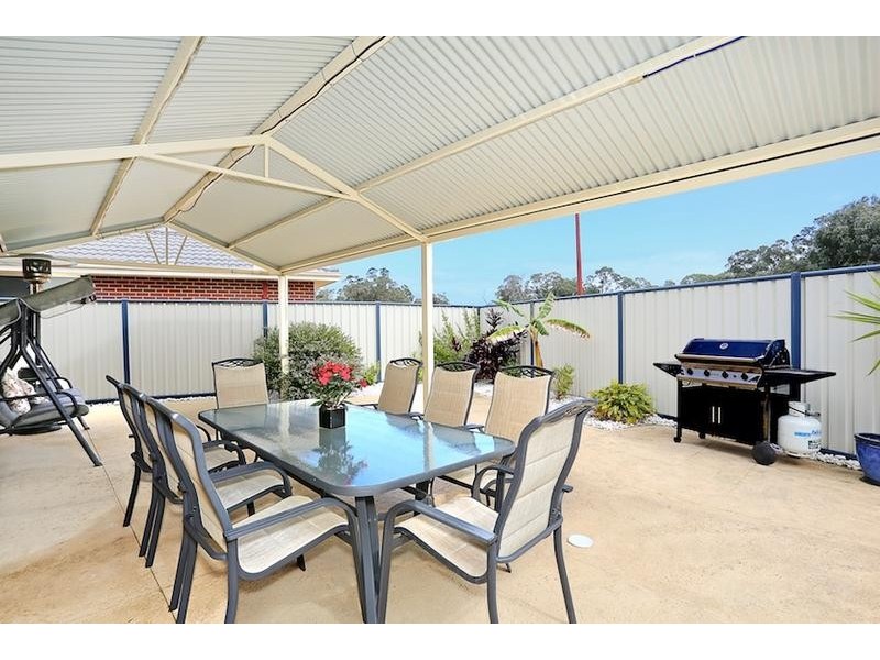 1 Capilano Court, Meadow Springs WA 6210