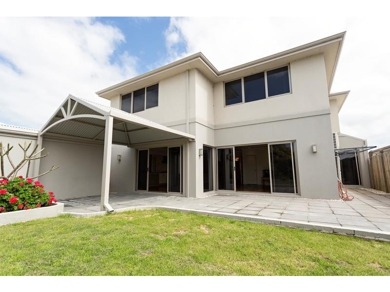 117 Hudson Drive, Dudley Park WA 6210