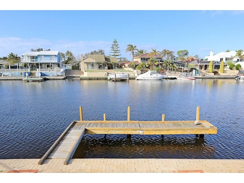 10 De Grey Close, Dudley Park WA 6210