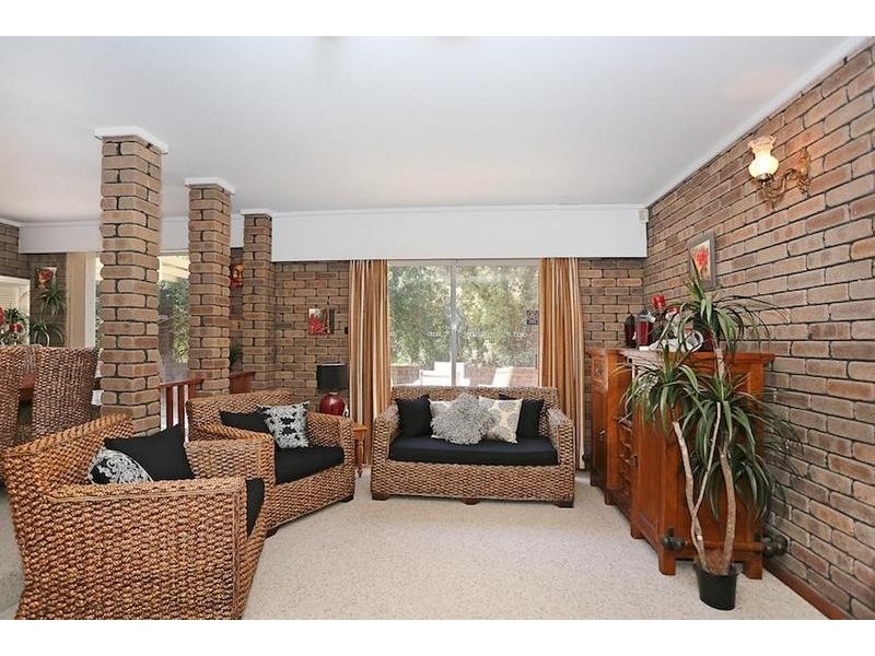 36 Halls Head Parade, Halls Head WA 6210