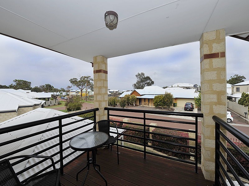 19 Onslow Court, Erskine WA 6210