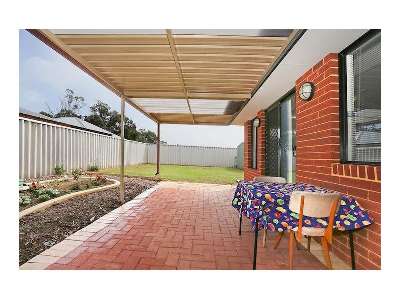 34 Cane Road, Greenfields WA 6210