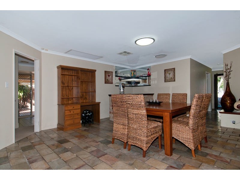 4 Magog Court, Greenfields WA 6210