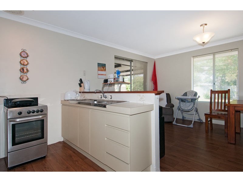 7 Chilena Place, Madora Bay WA 6210