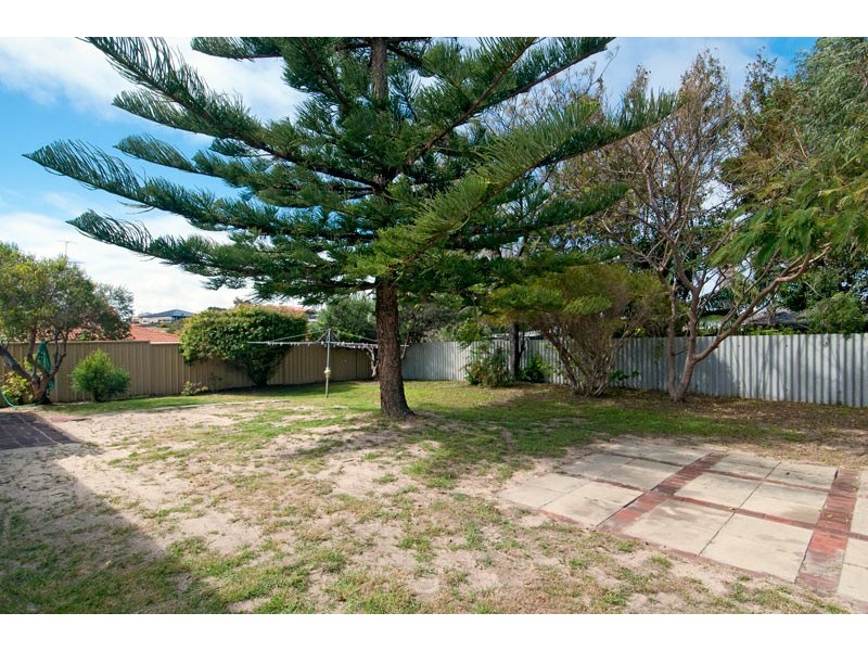 7 Chilena Place, Madora Bay WA 6210