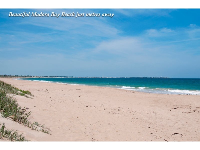 7 Chilena Place, Madora Bay WA 6210