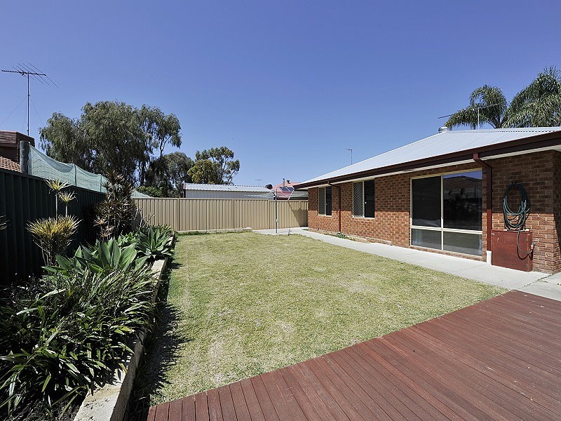 20 Nightingale Place, Greenfields WA 6210