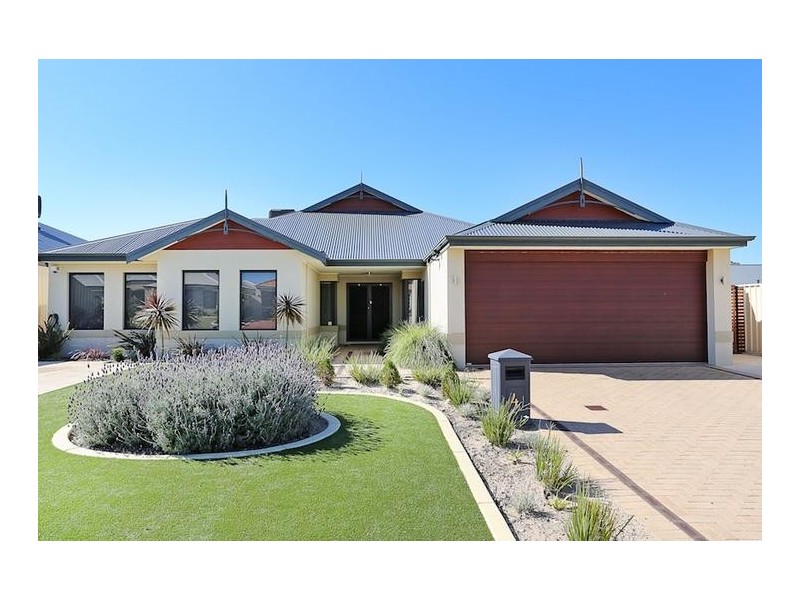 4 Joshua Carrol Street, Madora Bay WA 6210