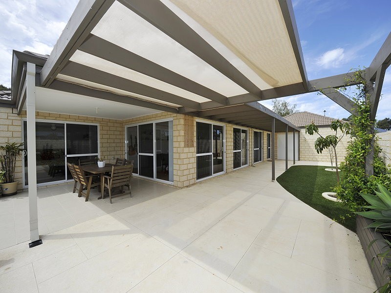 19 Bobtail Bend, Wannanup WA 6210