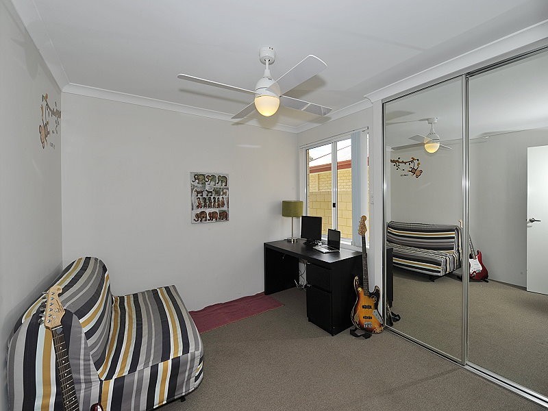 19 Bobtail Bend, Wannanup WA 6210