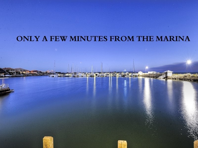 19 Bobtail Bend, Wannanup WA 6210