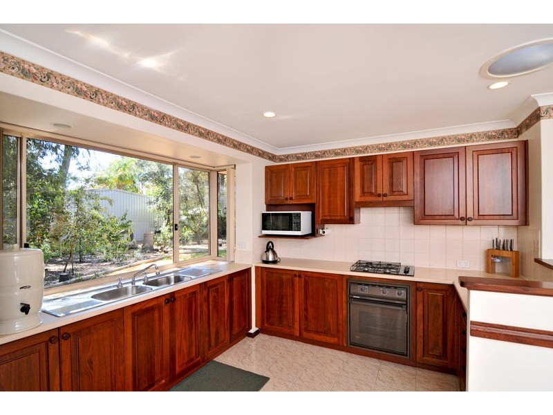 13 Redbank Rise, Greenfields WA 6210