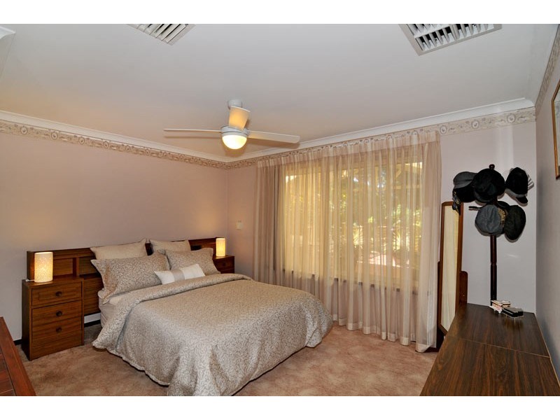 13 Redbank Rise, Greenfields WA 6210