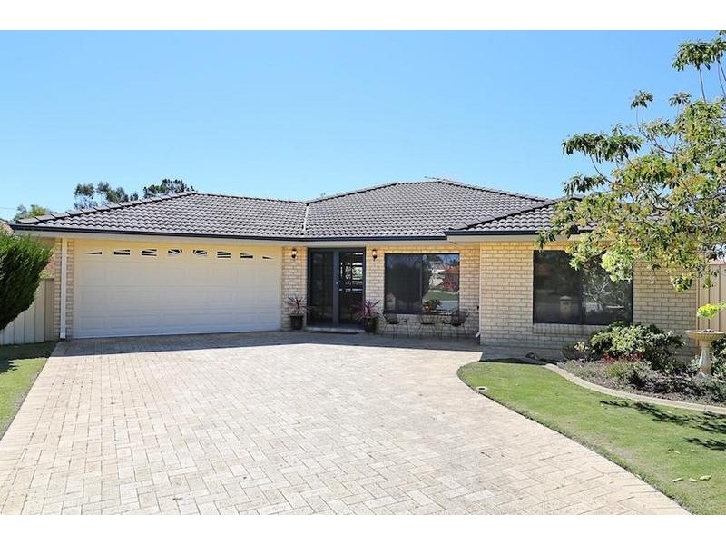 3 Pine Court, Meadow Springs WA 6210