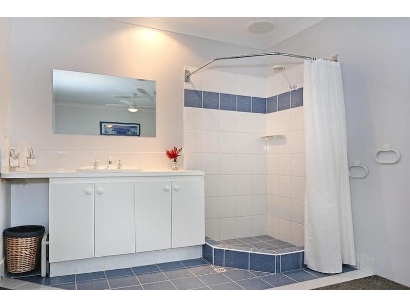 3 Pine Court, Meadow Springs WA 6210