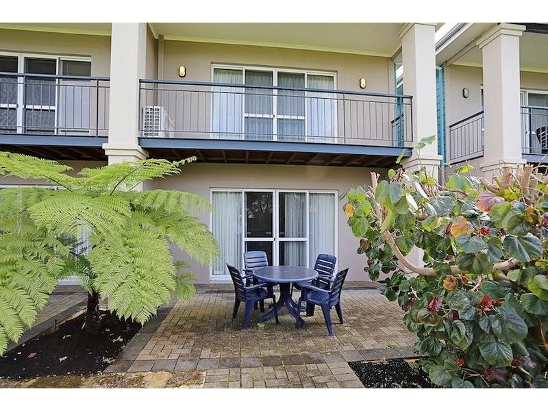64/20 Apollo Place, Halls Head WA 6210