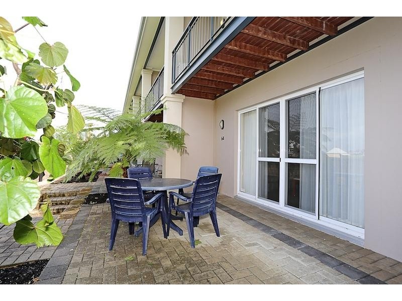64/20 Apollo Place, Halls Head WA 6210