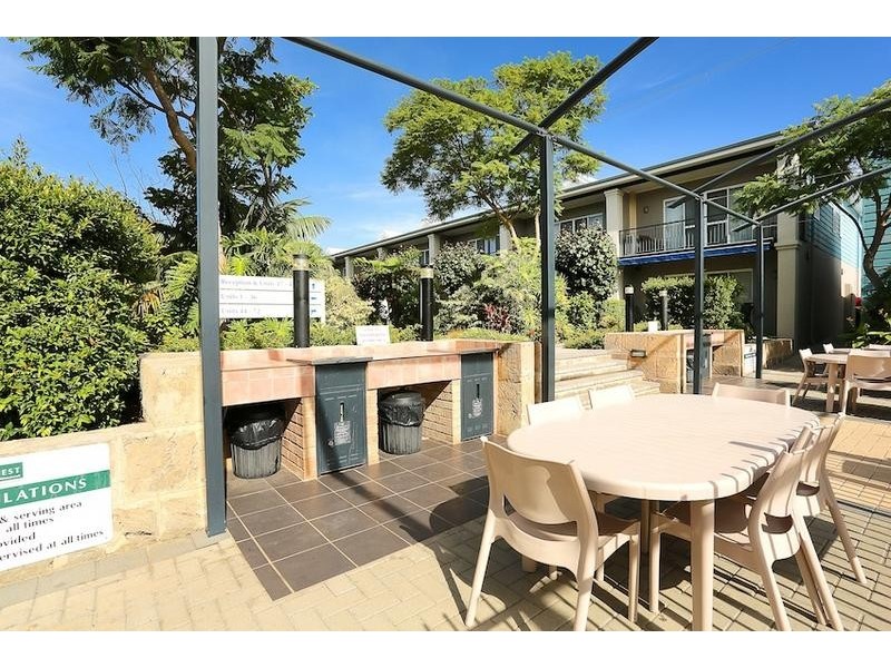 64/20 Apollo Place, Halls Head WA 6210
