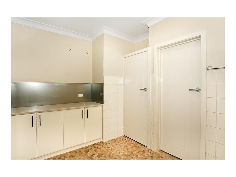 7 Comet Street, Dudley Park WA 6210