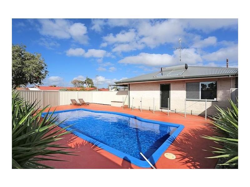 7 Comet Street, Dudley Park WA 6210