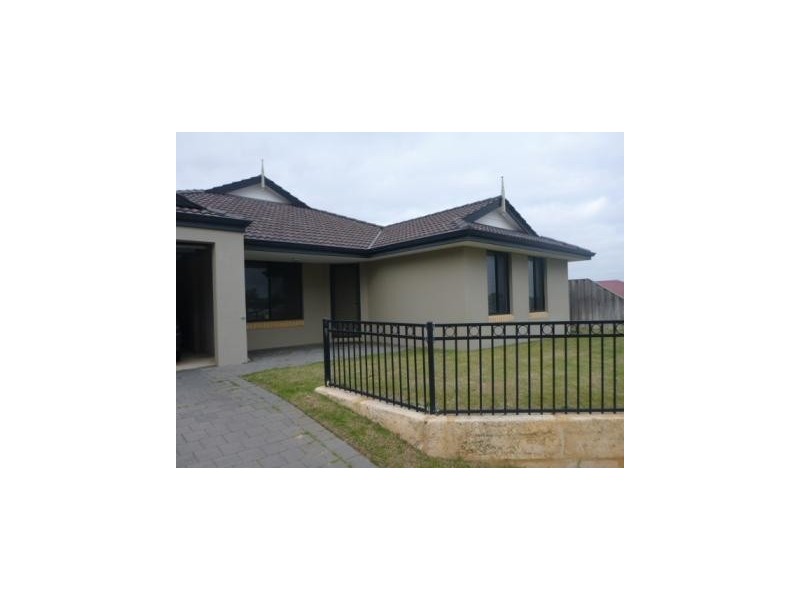 13 Richview Ramble, Wannanup WA 6210