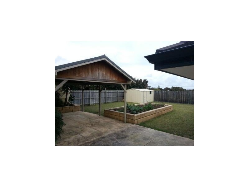 13 Richview Ramble, Wannanup WA 6210