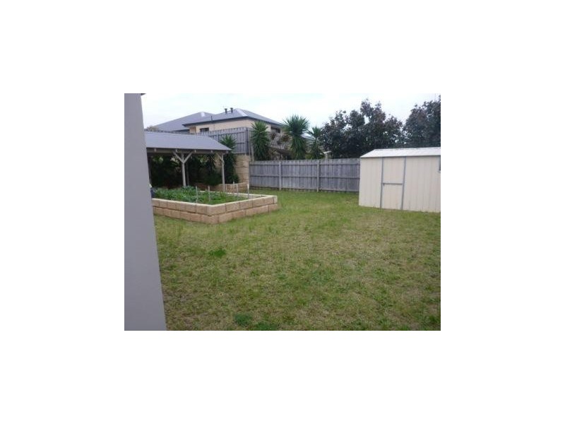 13 Richview Ramble, Wannanup WA 6210